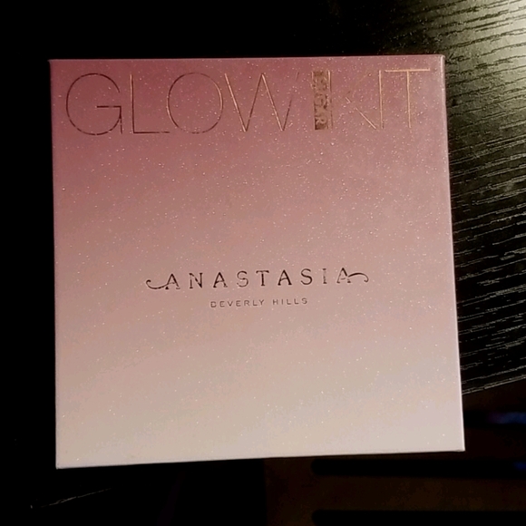 Anastasia Beverly Hills Sugar Glow Kit - Picture 1 of 2